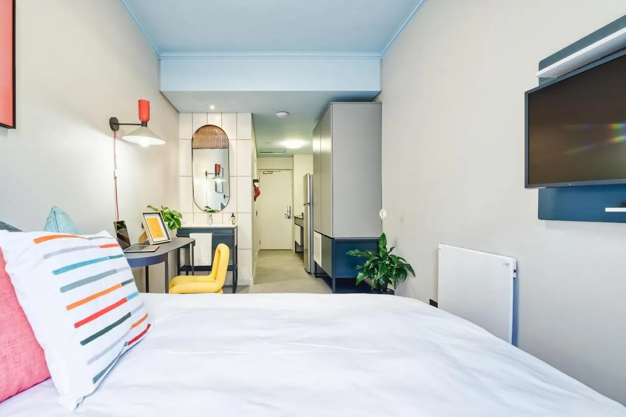 Campuskey Cape Town Aparthotel 2*,