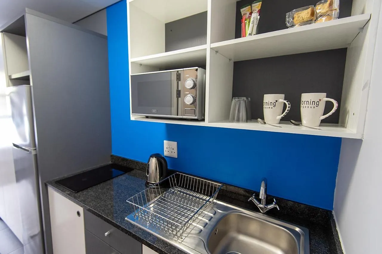 Campuskey Cape Town Aparthotel 2*,